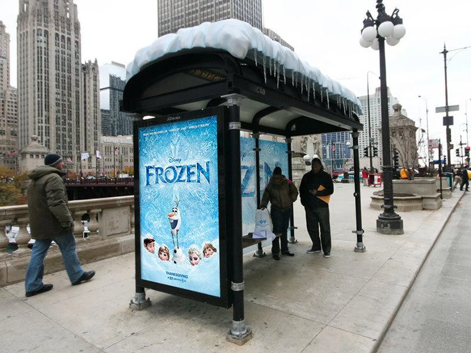 chicago-disney-frozen-schnee-1.webp