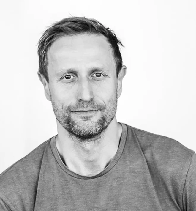 Portrait von Dirk Fischer, Head of Motion Design bei WallDecaux.
