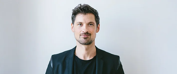 Portrait von Dorian Schneider, Director Data Solutions bei WallDecaux.